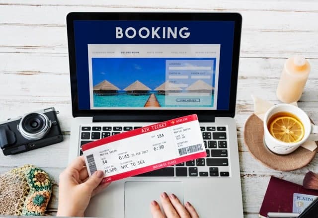 Revolucionando la experiencia de los huéspedes e impulsando las reservas directas: el papel crucial del marketing digital en la industria hotelera